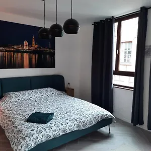 Apartamento Center In Quiet Street & Airco, Amberes